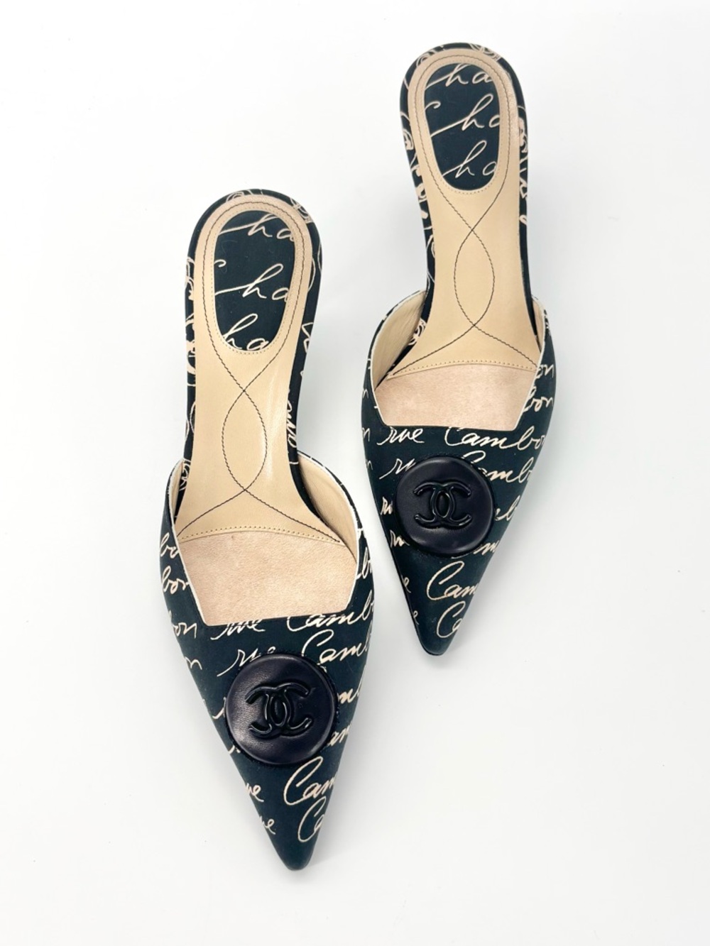 Vintage Chanel 2006 Cruise Script CC Logo Pointed Toe Kitten Heel Mules 38 - Picture 8 of 10